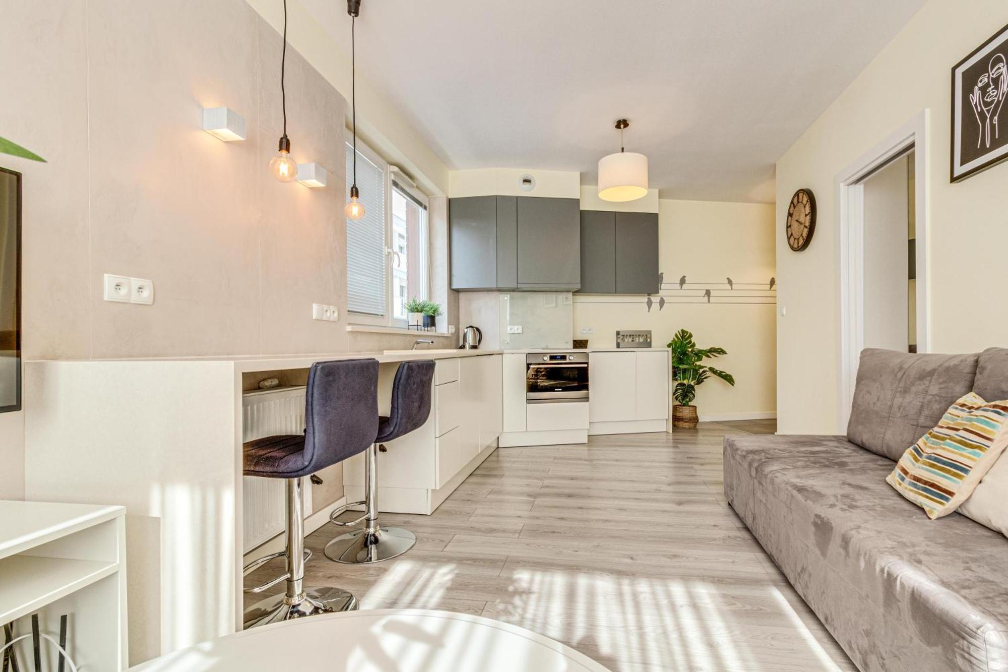 Rentplanet - Apartament Wszystkich Swietych فروتسواف المظهر الخارجي الصورة