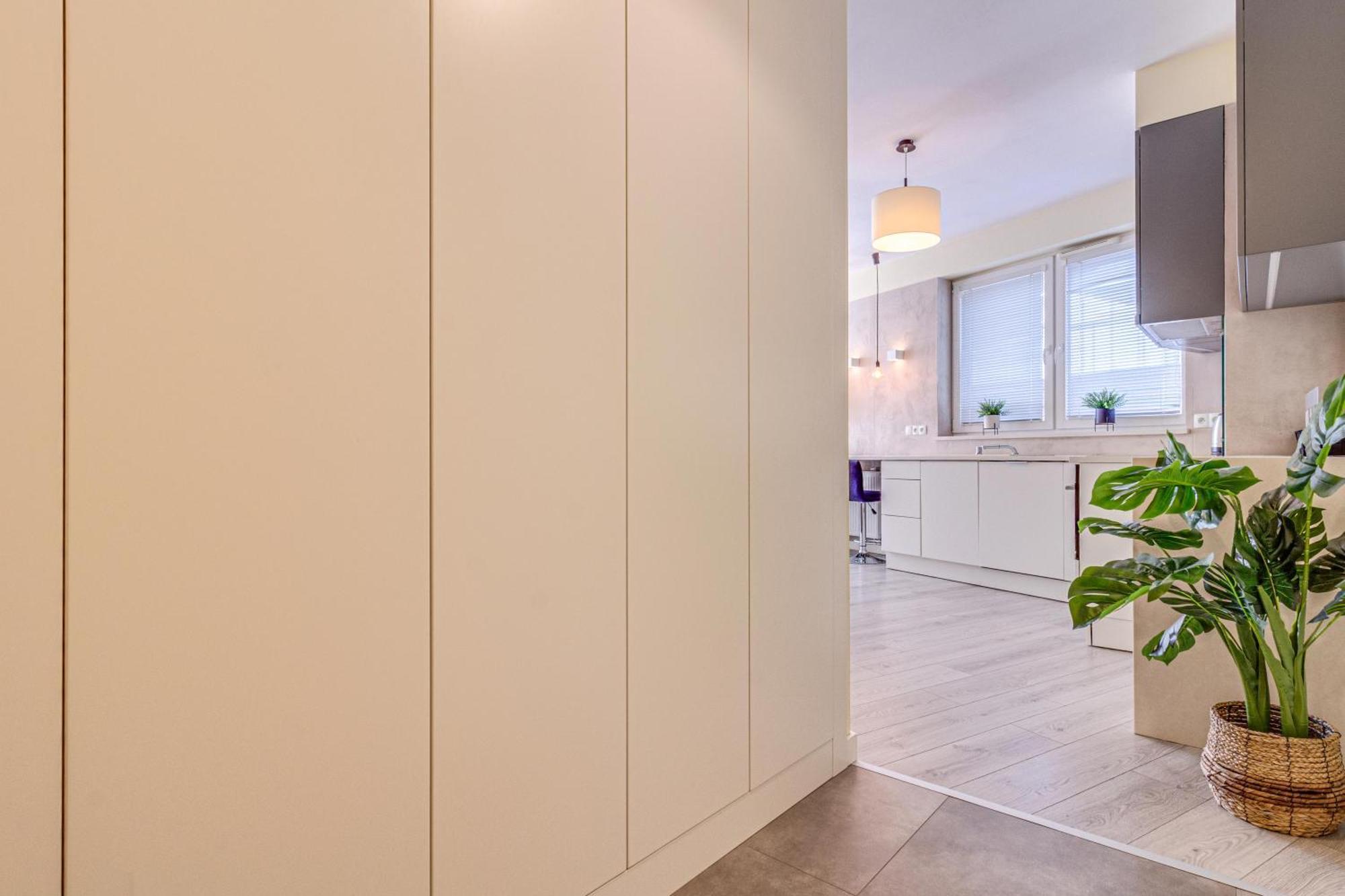 Rentplanet - Apartament Wszystkich Swietych فروتسواف المظهر الخارجي الصورة
