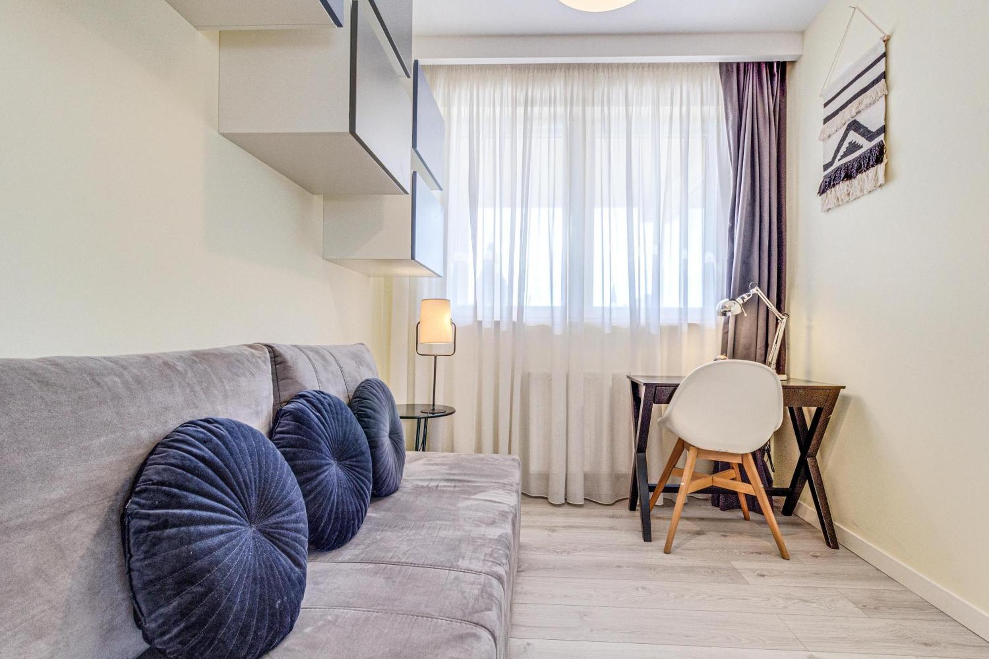 Rentplanet - Apartament Wszystkich Swietych فروتسواف المظهر الخارجي الصورة